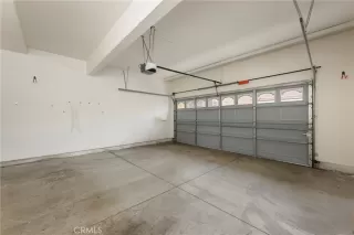 Photo #5: CV25044961 Listing