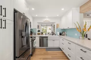 Photo #3: CV25054586 Listing