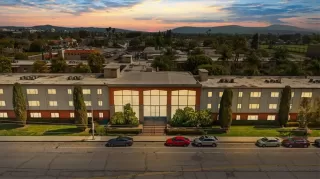 Photo #1: CV25056900 Listing