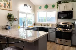 Photo #1: CV25057271 Listing