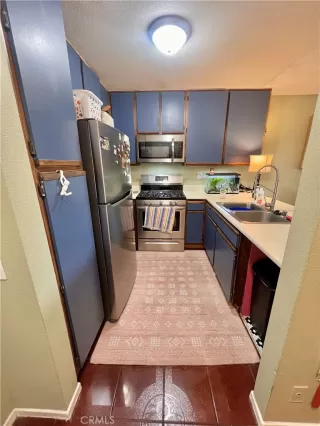 Photo #5: CV25059184 Listing