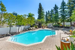 Photo #1: CV25062271 Listing