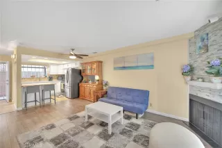 Photo #4: CV25064230 Listing 