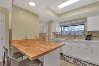 Photo #6: CV25064230 Listing 