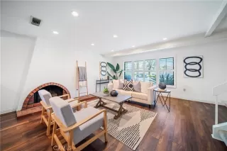 Photo #2: CV25070042 Listing