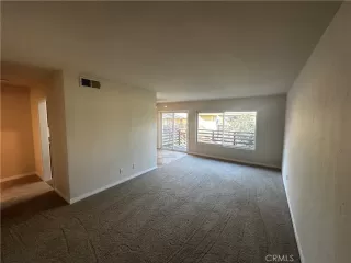 Photo #3: CV25072395 Listing 