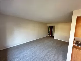 Photo #5: CV25072395 Listing 