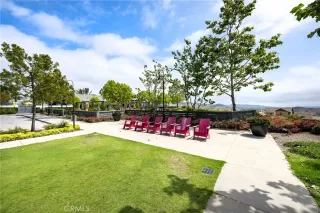 Photo #4: CV25083824 Listing