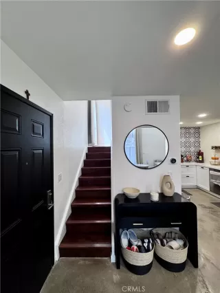 Photo #6: CV25086472 Listing 