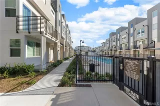 Photo #3: CV25100058 Listing 