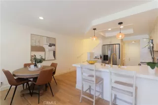 Photo #4: CV25100277 Listing 