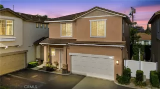 More Details about MLS # CV25112397 : 1972 W BLUE VIOLET COURT