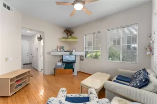 Photo #2: CV25112397 Listing 