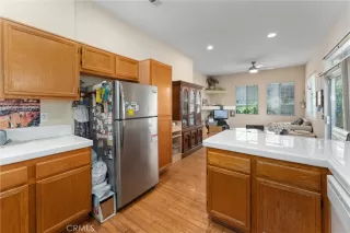 Photo #4: CV25112397 Listing 