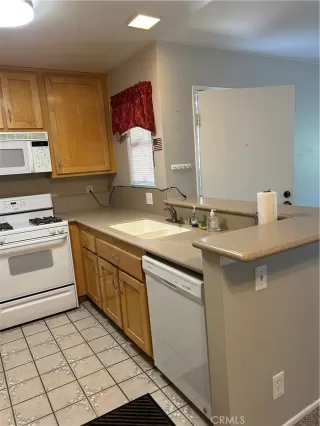 Photo #2: CV25120560 Listing