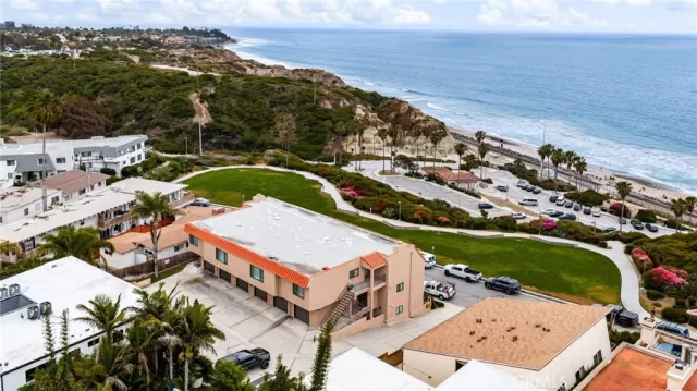 MLS: CV25123288 Condo For Sale