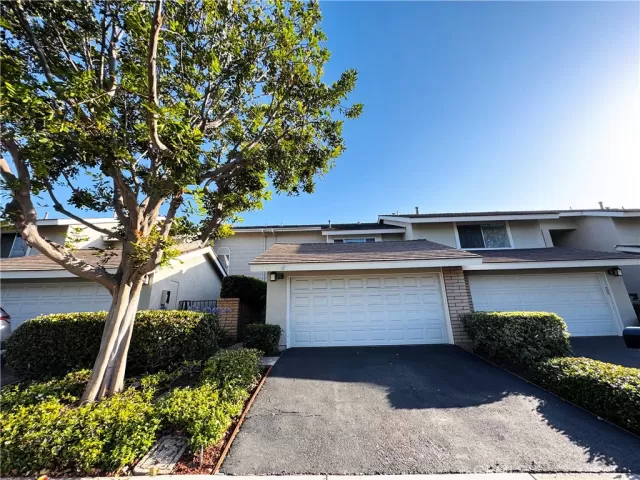 MLS: CV25129098 Condo For Sale