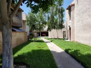 Photo #6: CV25133408 Listing 