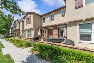 Photo #1: CV25139942 Listing 