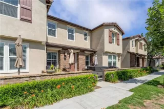 Photo #2: CV25139942 Listing 