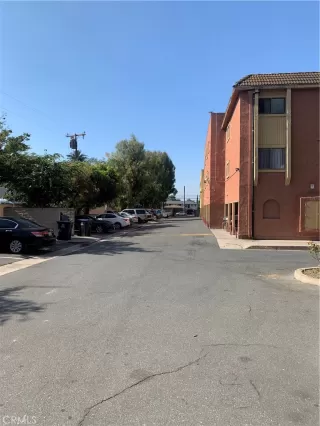 Photo #2: CV25153233 Listing 