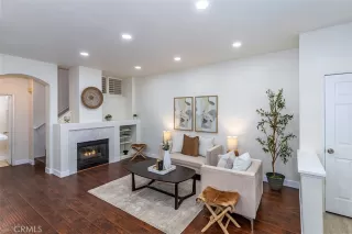 Photo #1: CV25161819 Listing