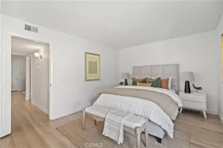 Photo #6: CV25176494 Listing