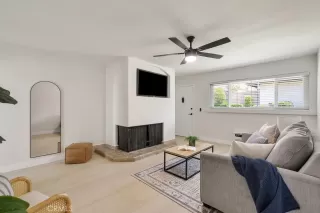 Photo #1: CV25180697 Listing 