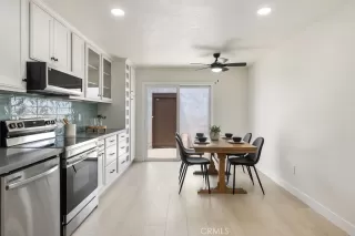 Photo #5: CV25180697 Listing 