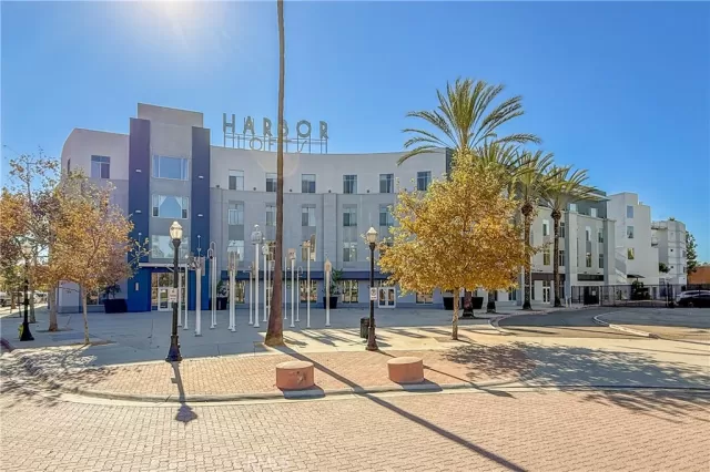 MLS: CV25192694 Condo For Sale