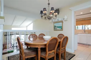 Photo #5: CV25193724 Listing