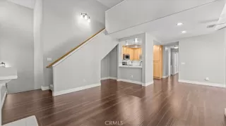 Photo #4: CV25196663 Listing 