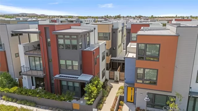 MLS: CV25224573 Condo For Sale