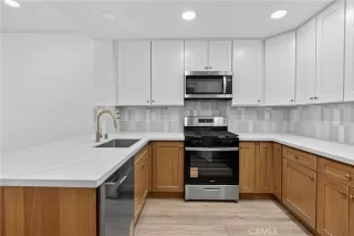 More Details about MLS # CV25227555 : 2768 MONZA