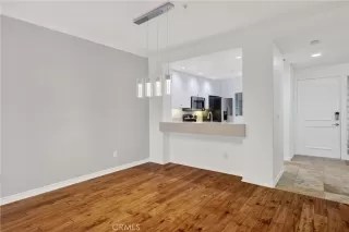 Photo #6: CV25229676 Listing 