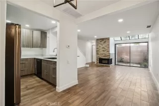 Photo #3: CV25231307 Listing 