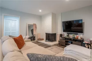 Photo #1: CV25236434 Listing 