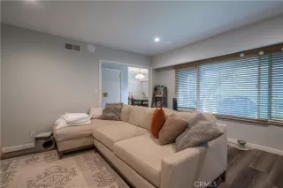 Photo #2: CV25236434 Listing 