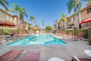 Photo #6: CV25250153 Listing