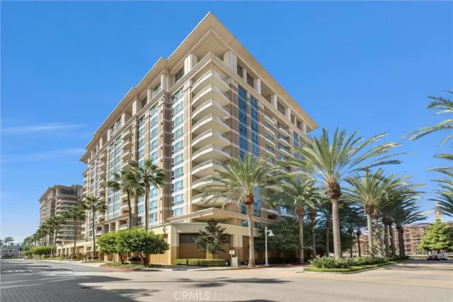 MLS: CV25253009 Condo For Sale