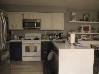 Photo #4: CV25253428 Listing 