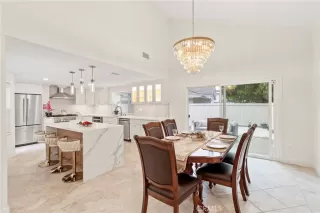 Photo #6: CV25257369 Listing