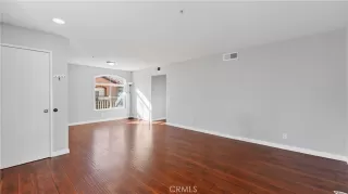 Photo #3: CV25257757 Listing 