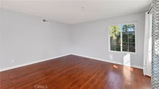 Photo #4: CV25257757 Listing 