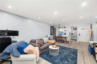 Photo #4: CV25258432 Listing 