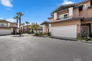 Photo #2: CV25259406 Listing