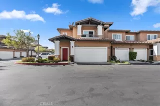 Photo #5: CV25259406 Listing