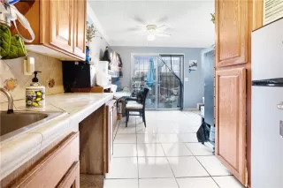 Photo #5: CV25259598 Listing 