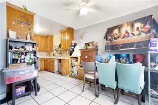 Photo #6: CV25259598 Listing 