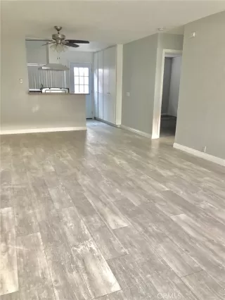 Photo #3: CV25260887 Listing 